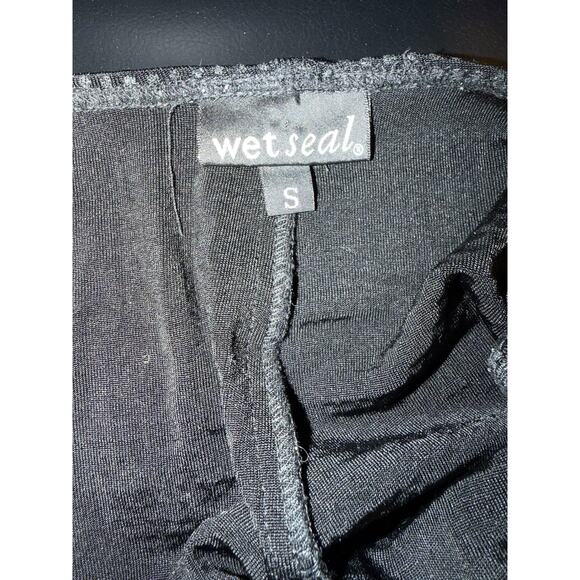 Wet Seal Black Halter Neck Bodycon Dress Open Back High-Low Hem Size Small - Picture 5 of 10